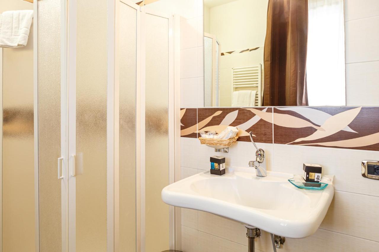 Hotel Villa Sofia Viterbo Esterno foto