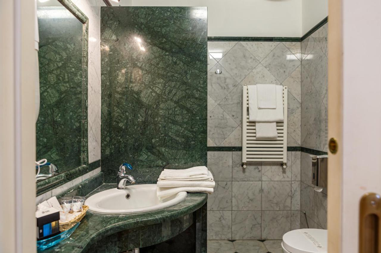 Hotel Villa Sofia Viterbo Esterno foto