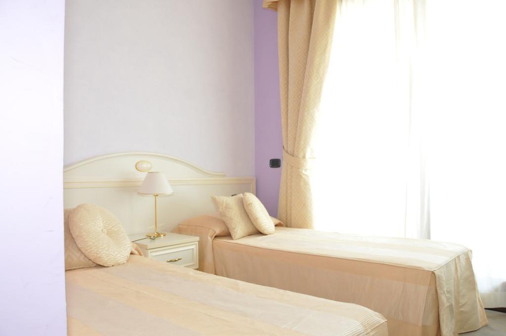 Hotel Villa Sofia Viterbo Esterno foto