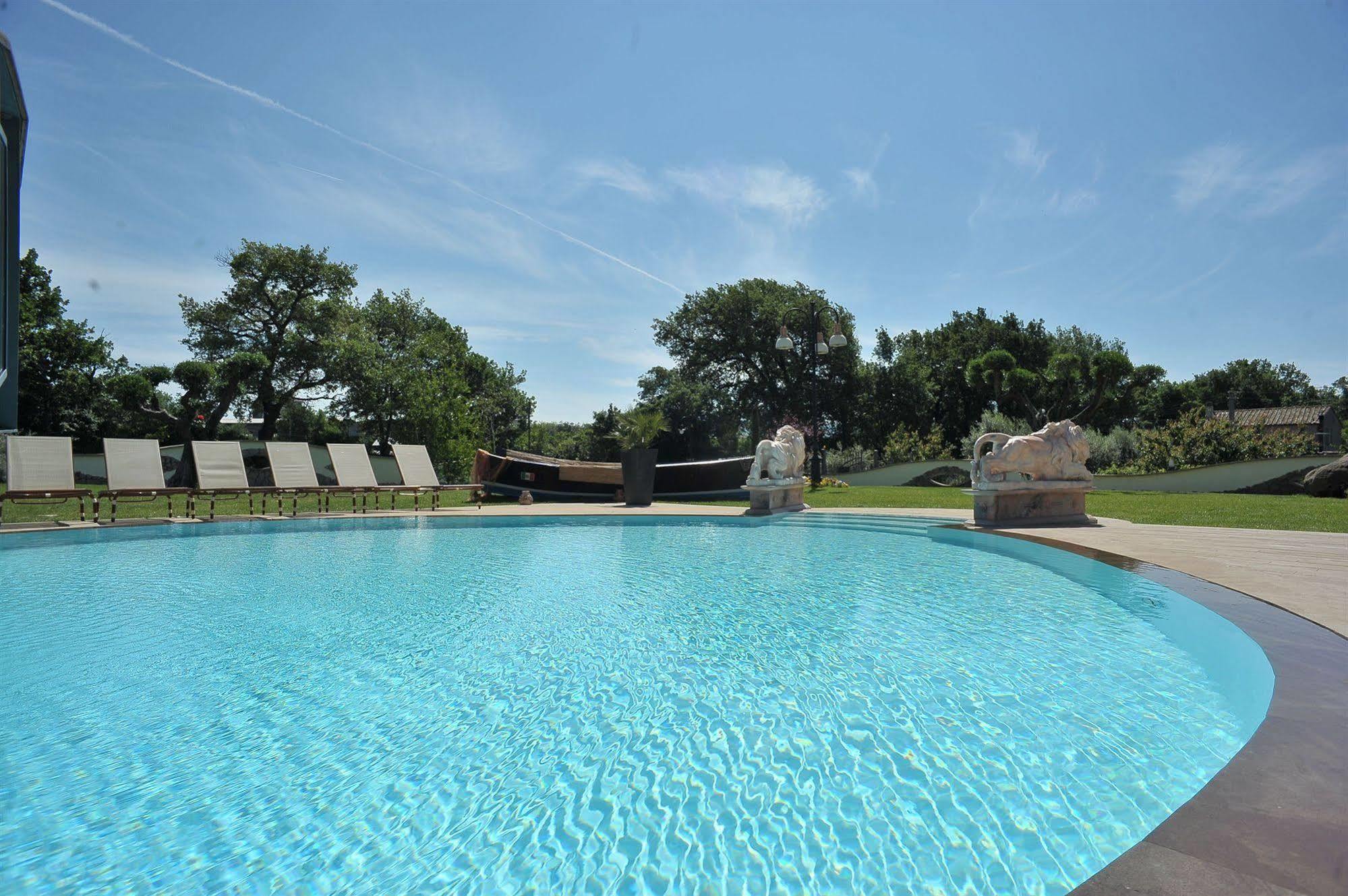 Hotel Villa Sofia Viterbo Esterno foto