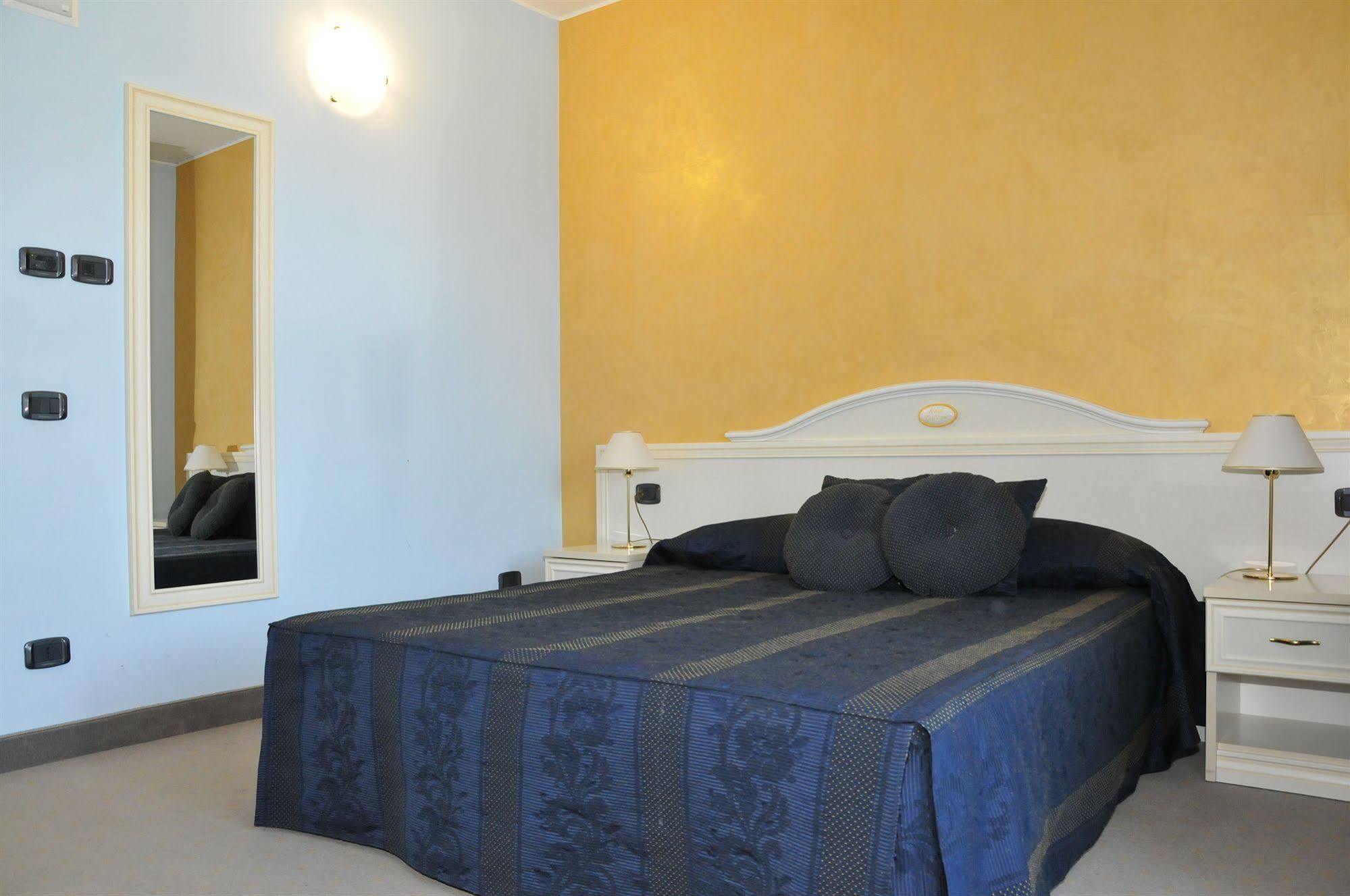 Hotel Villa Sofia Viterbo Esterno foto